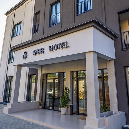 Sibb Hotel Тирана Экстерьер фото